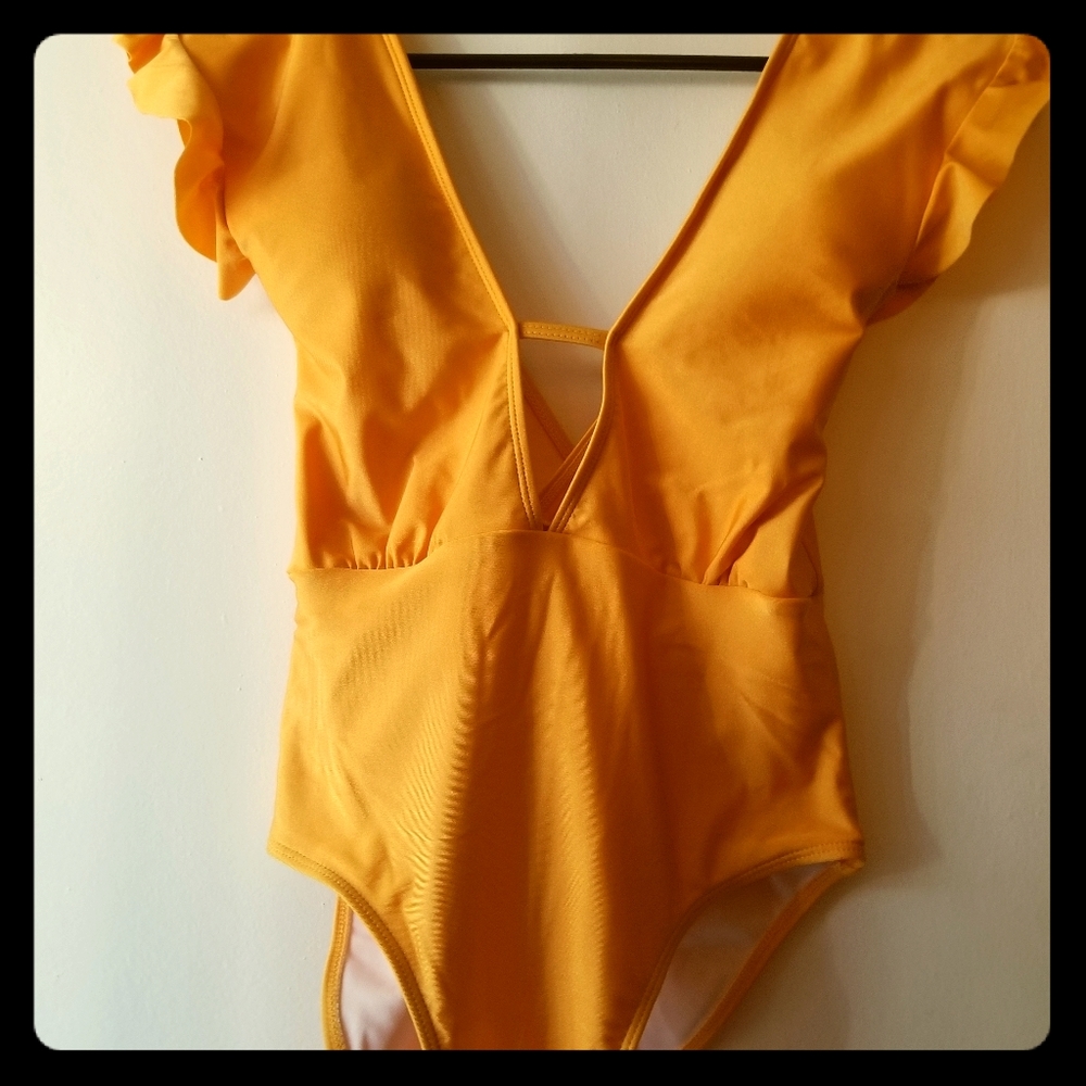 1 piece swimsuit